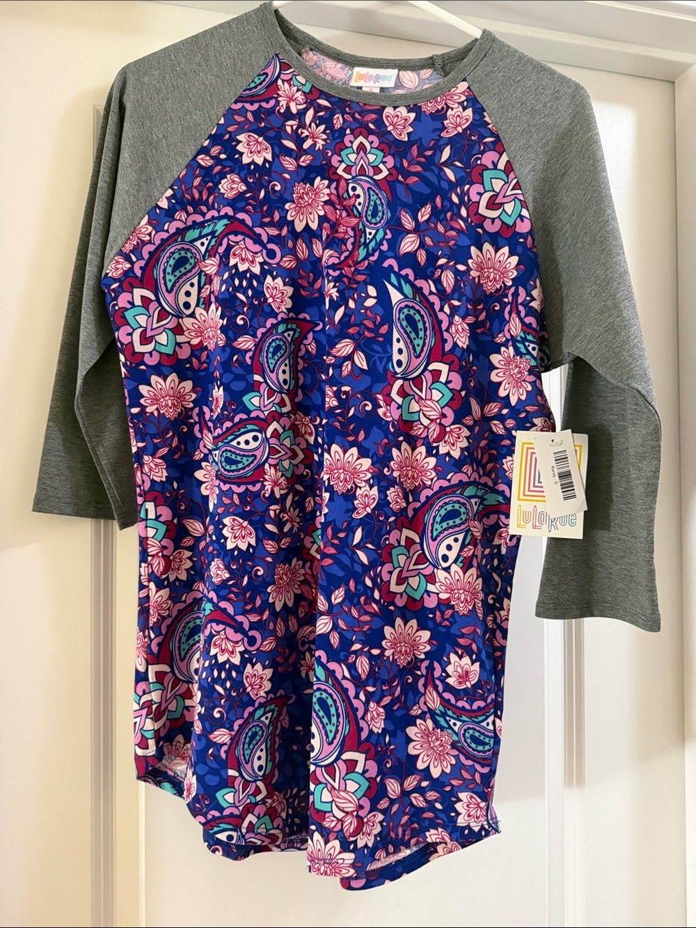 LuLaRoe Purple Floral Paisley Randy Tee with Gray 3/4 Sleeves - Size S